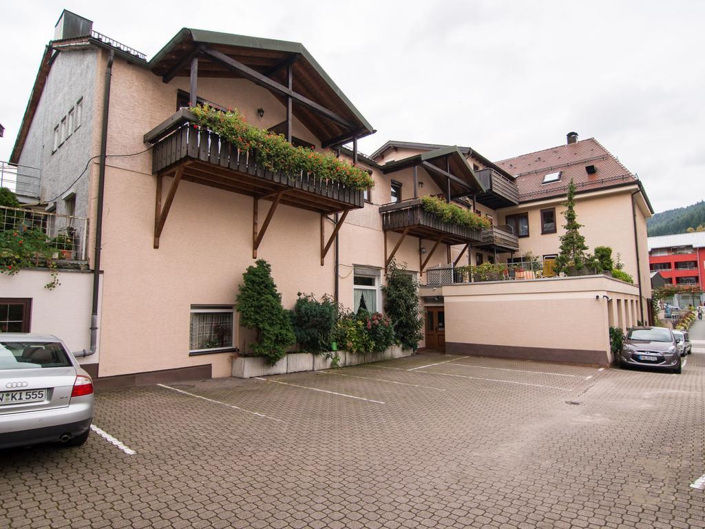 Hotel Restaurant Alte Linde Bad Wildbad Ngoại thất bức ảnh