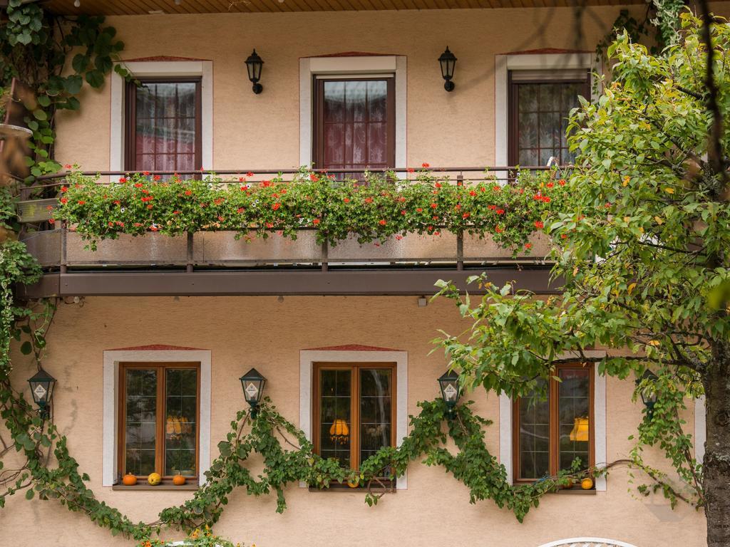 Hotel Restaurant Alte Linde Bad Wildbad Ngoại thất bức ảnh
