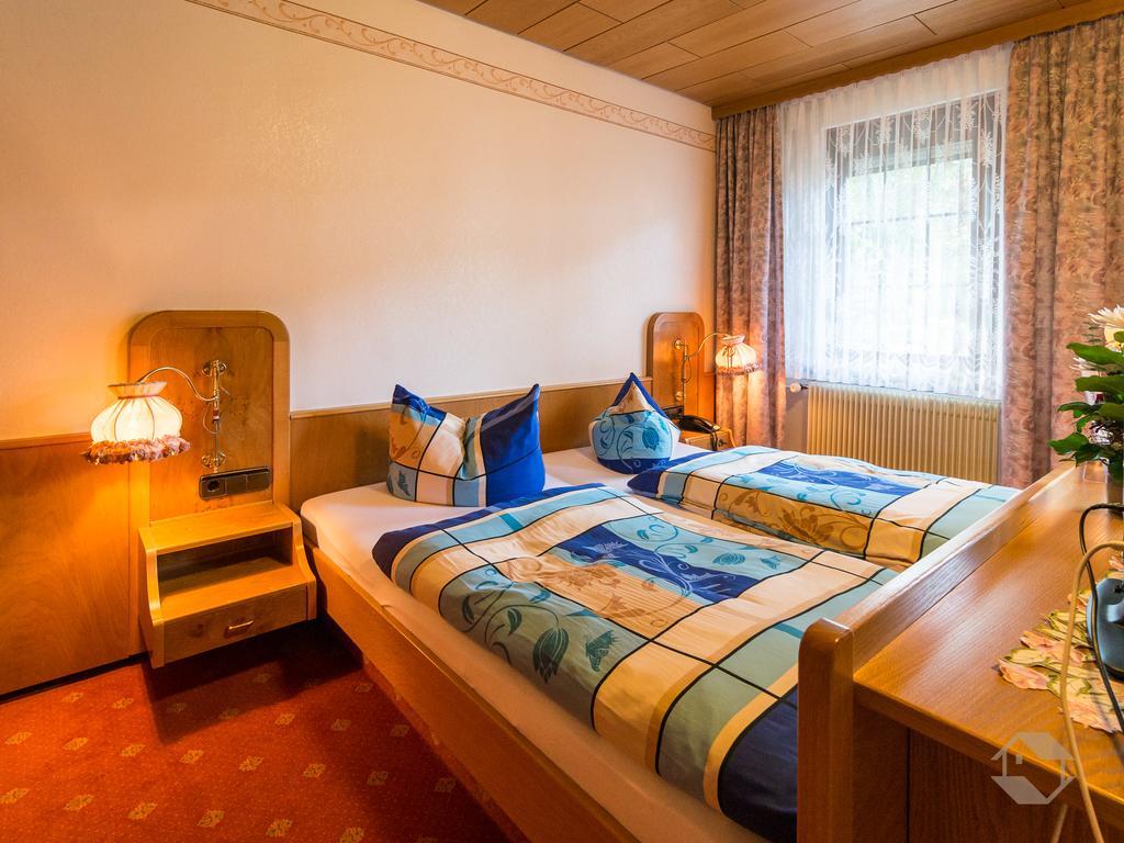 Hotel Restaurant Alte Linde Bad Wildbad Ngoại thất bức ảnh